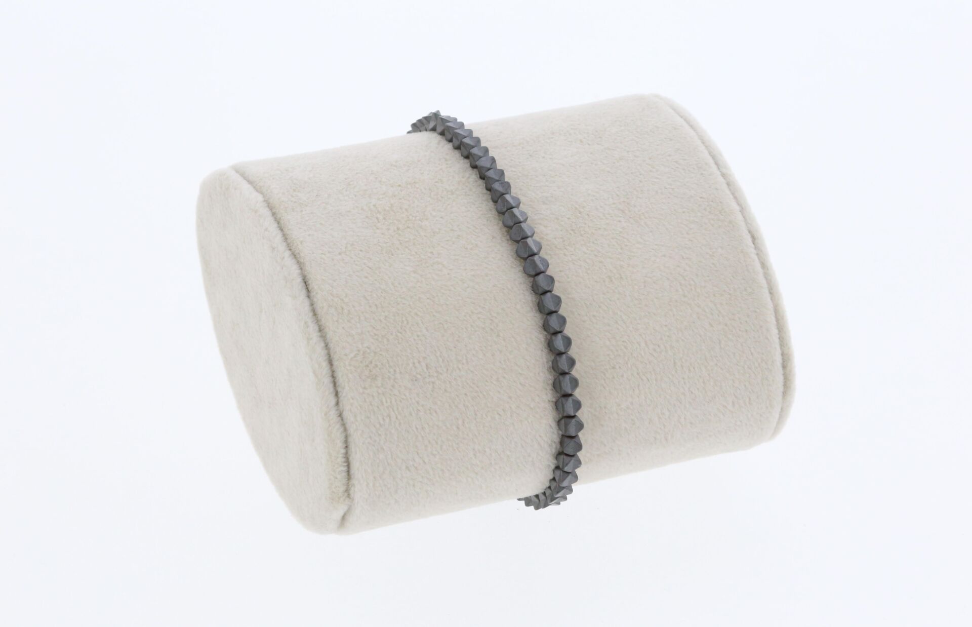 Osse Unisex Hematit Taşlı Makrome Bileklik