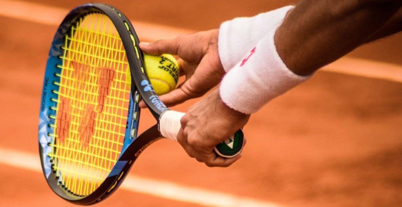 Tenis İçin Güneş Gözlüğü