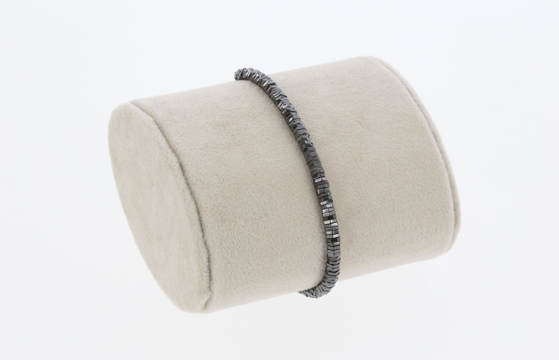 Osse Unisex Hematit Taşlı Makrome Bileklik