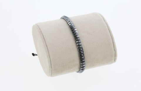 Osse Unisex Hematit Taşlı Makrome Bileklik