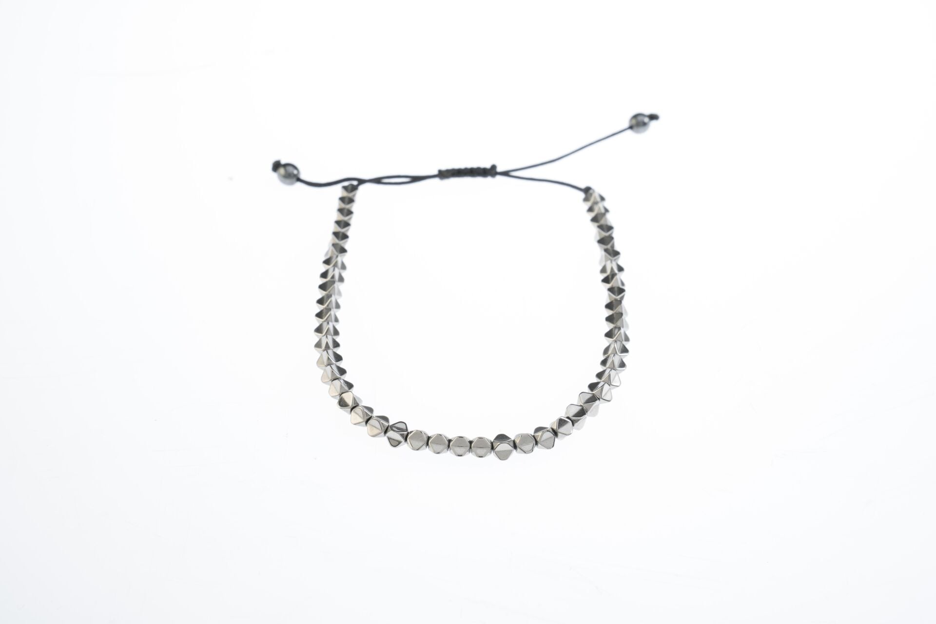 Osse Unisex Hematit Taşlı Makrome Bileklik