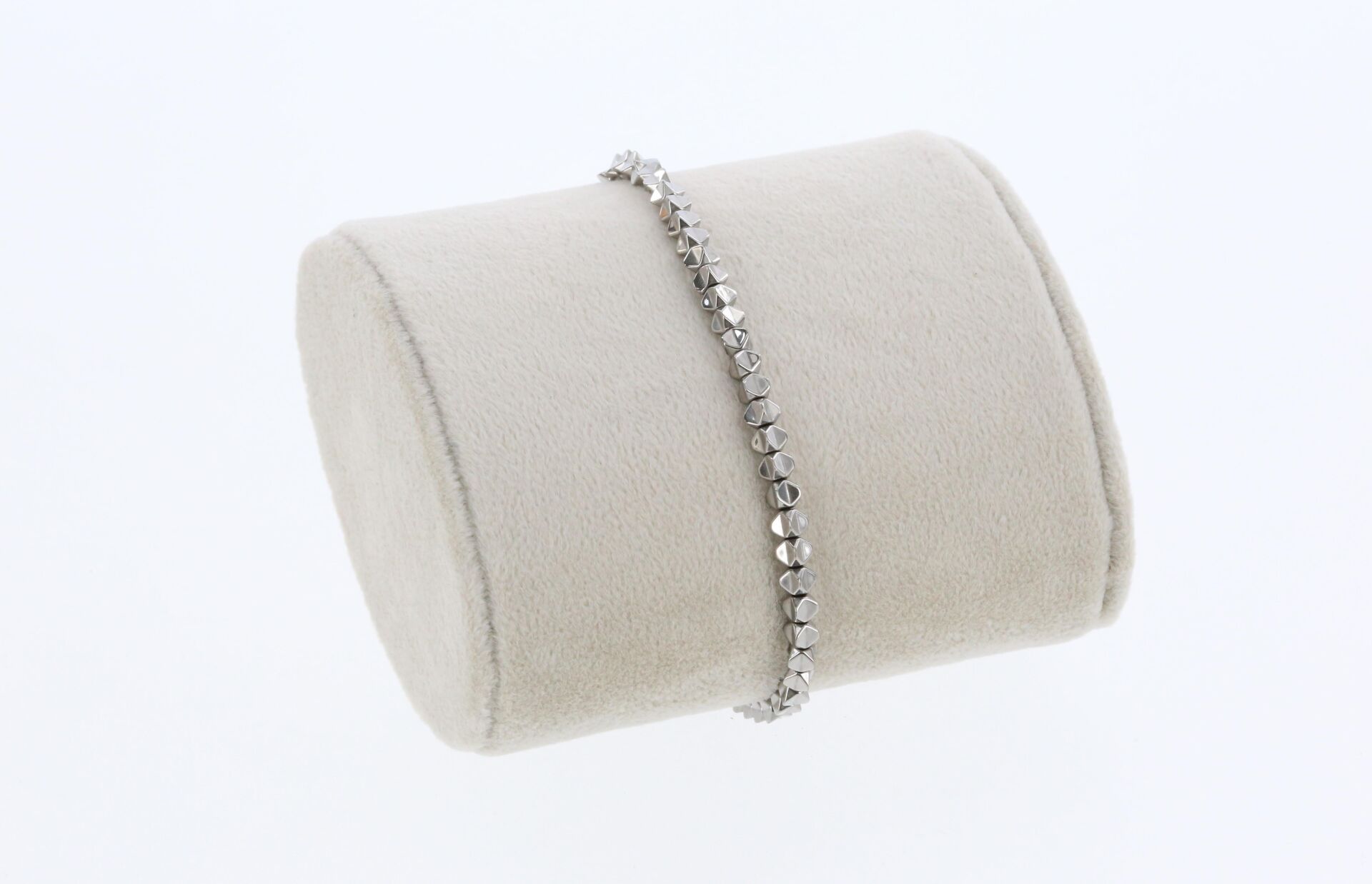 Osse Unisex Hematit Taşlı Makrome Bileklik