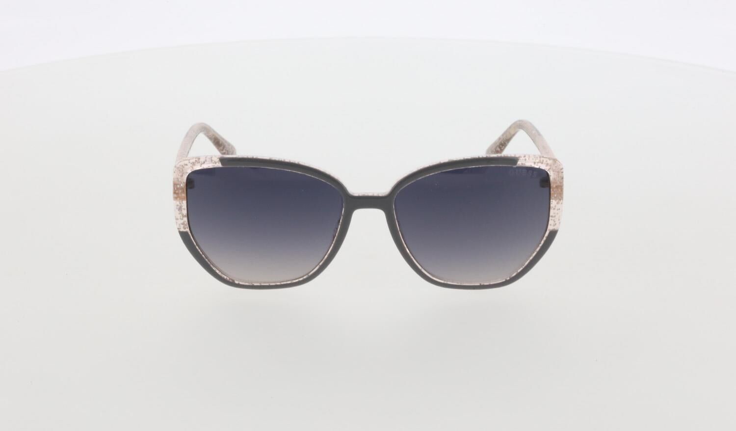 Guess GU7882 20B Kadın Güneş Gözlüğü