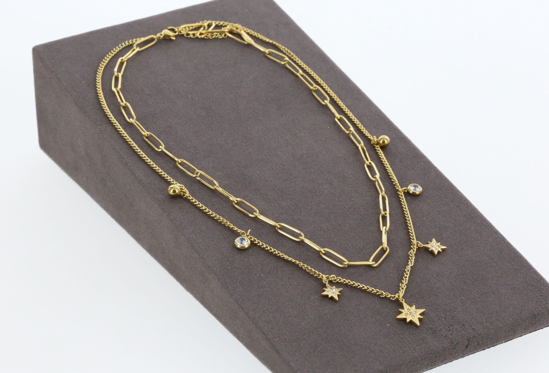 Osse Kadın Çelik Kolye