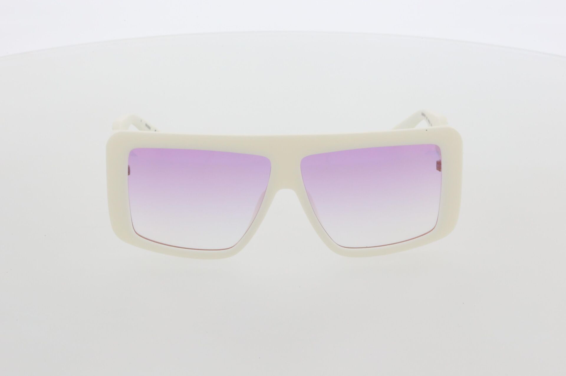 Guess GU00109 21Z Kadın Güneş Gözlüğü