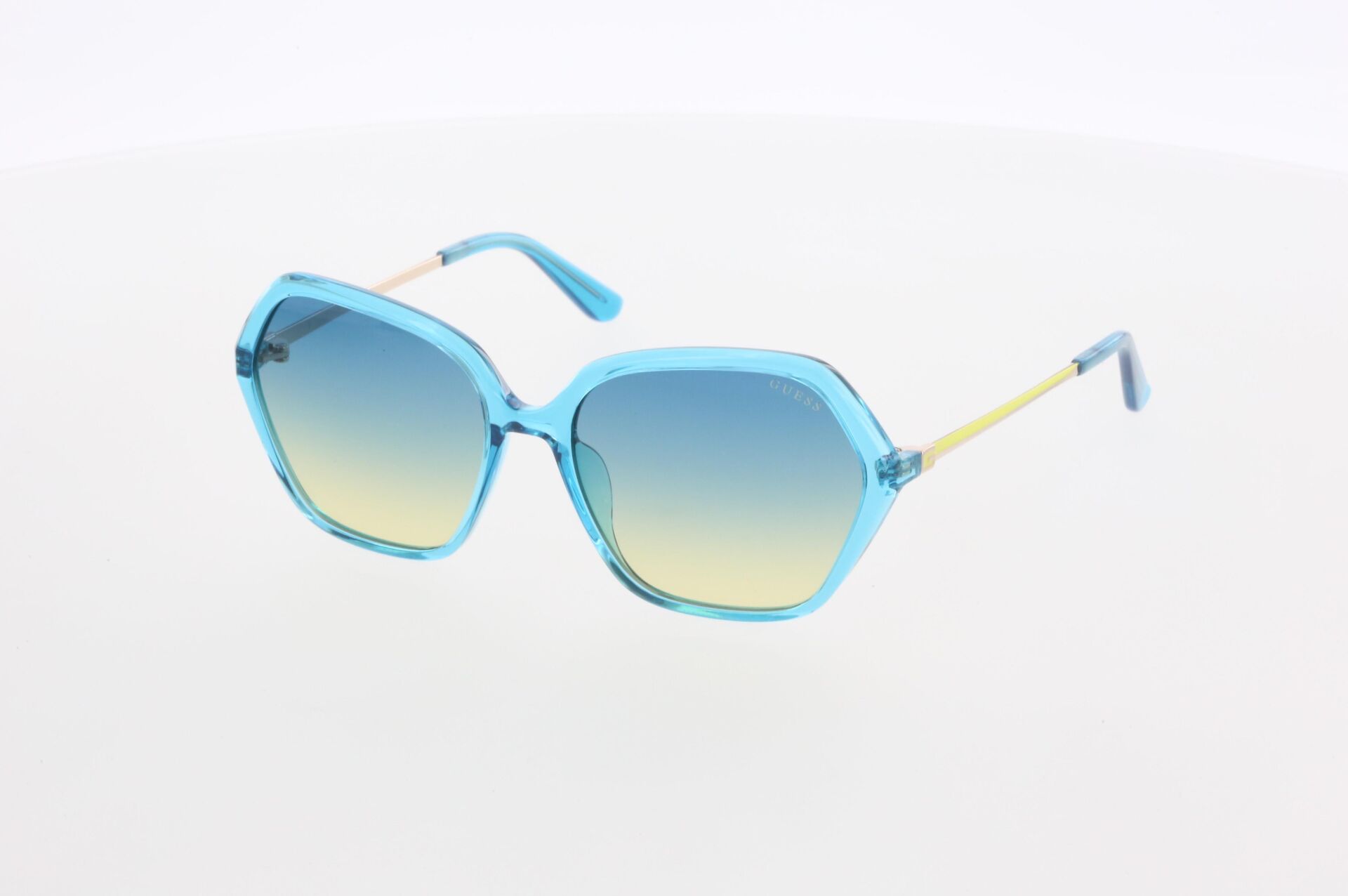 Guess GU00134 87W Kadın Güneş Gözlüğü